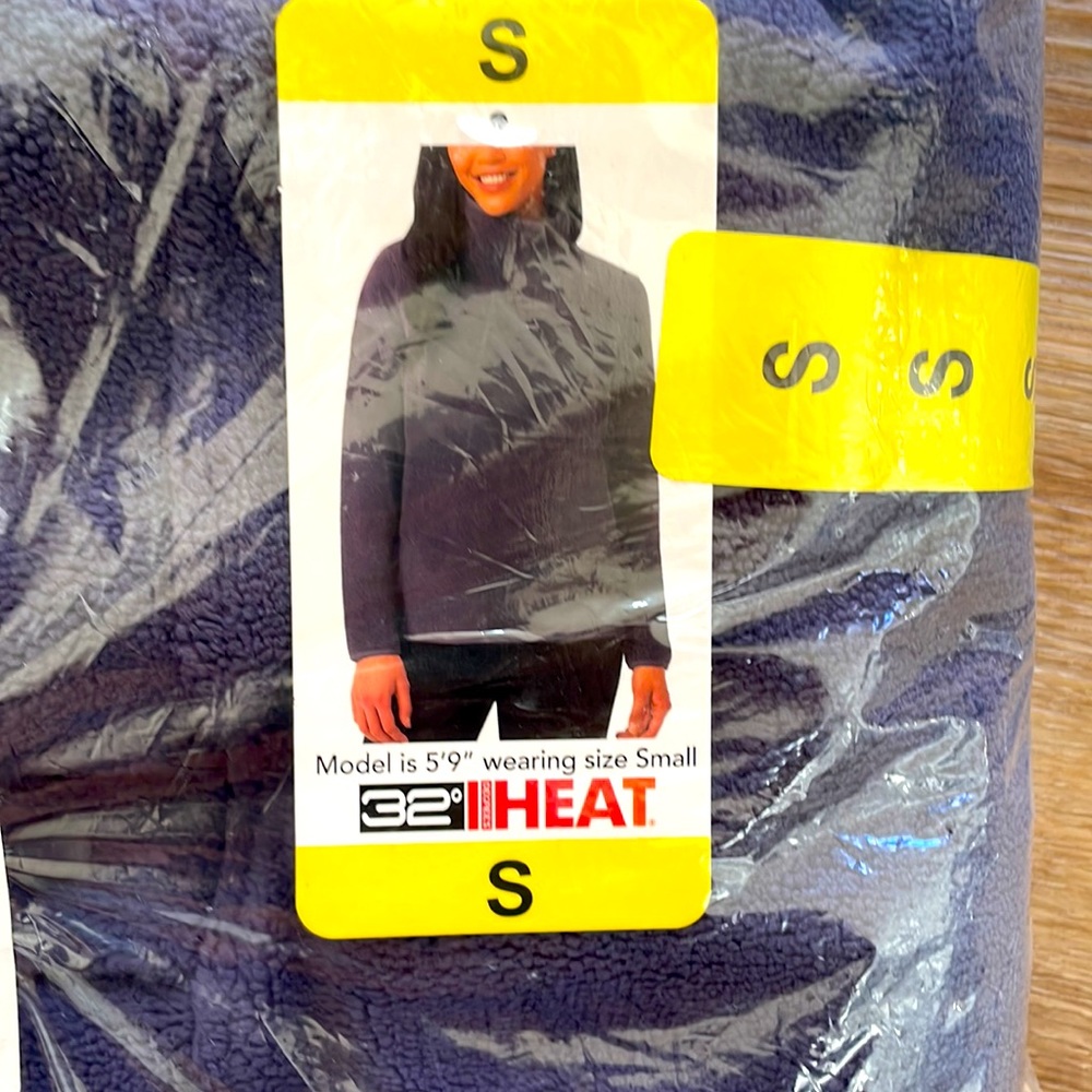 2/$25 NWT 32 Degree Heat Winter Jacket size SMALL - Picture 3 of 3